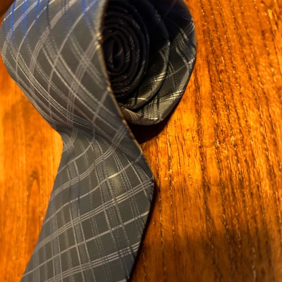 Calvin Klein Mens 100% Silk Tie Plaid NEW! - Picture 4 of 6